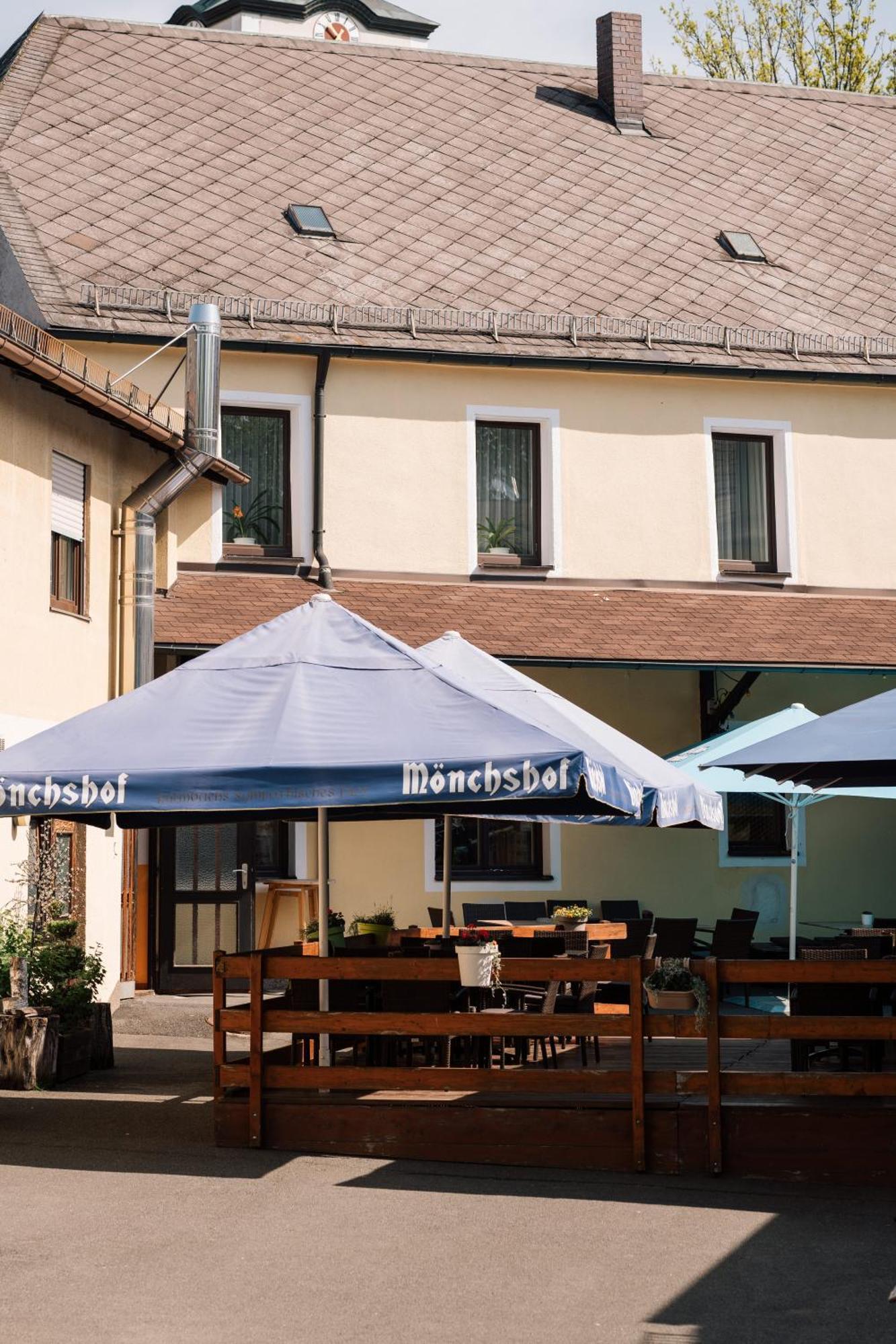 Hotel Weisses Ross Konnersreuth Exterior photo
